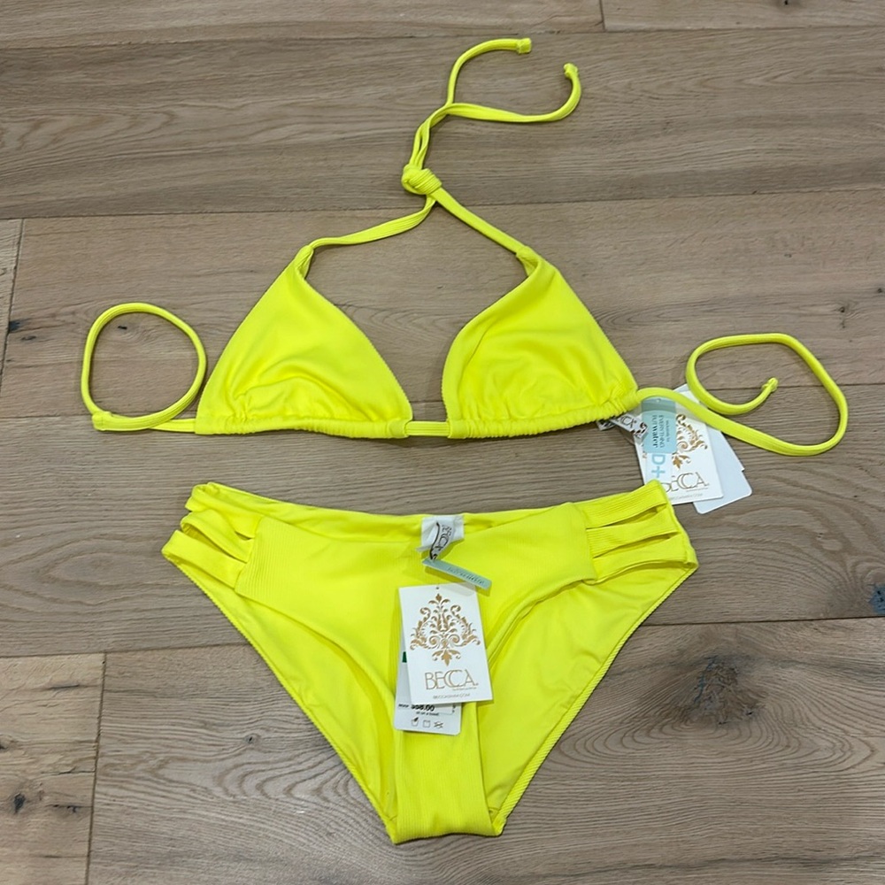 BECCA neon yellow bikini set. NWT! no padding included!💛